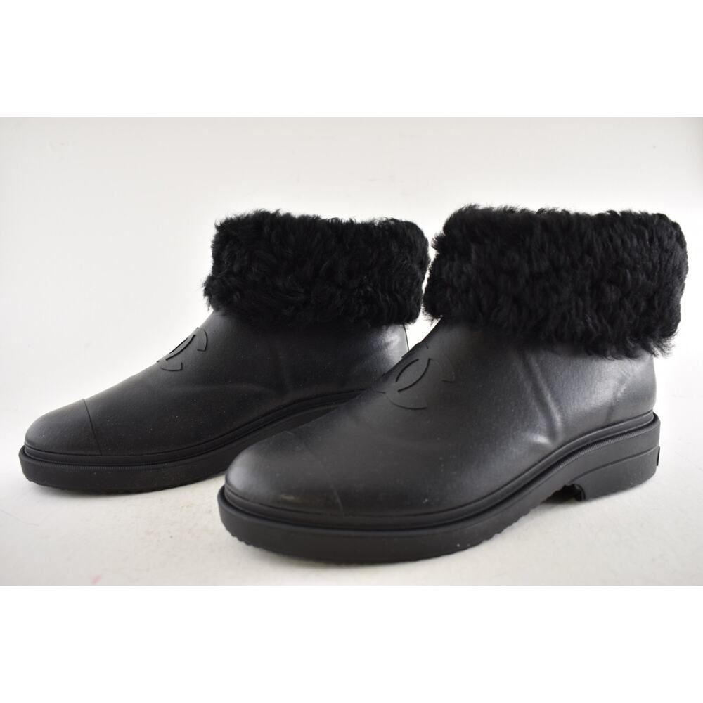 Chanel 24K Black Sheep Shearling Fur Rubber CC Low Top Short Ankle Rain Boots 42 - Picture 14 of 16